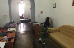 вул. Стефаника, 10 