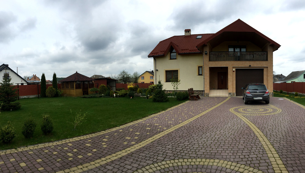 с. Зимна Вода, вул. Бічна Глібова, 4